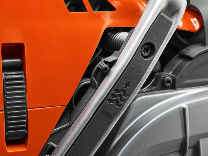 572xpg Chainsaw 18 3/8 -  18