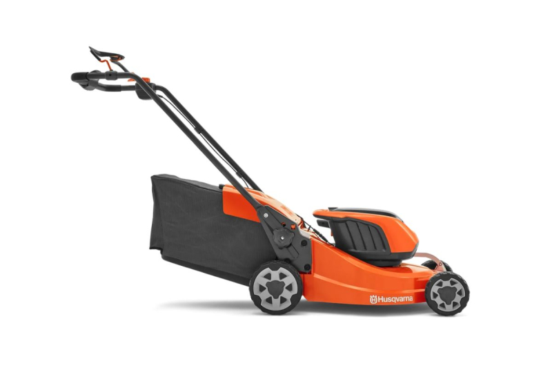 Lawn Mower Lc 347ivx!