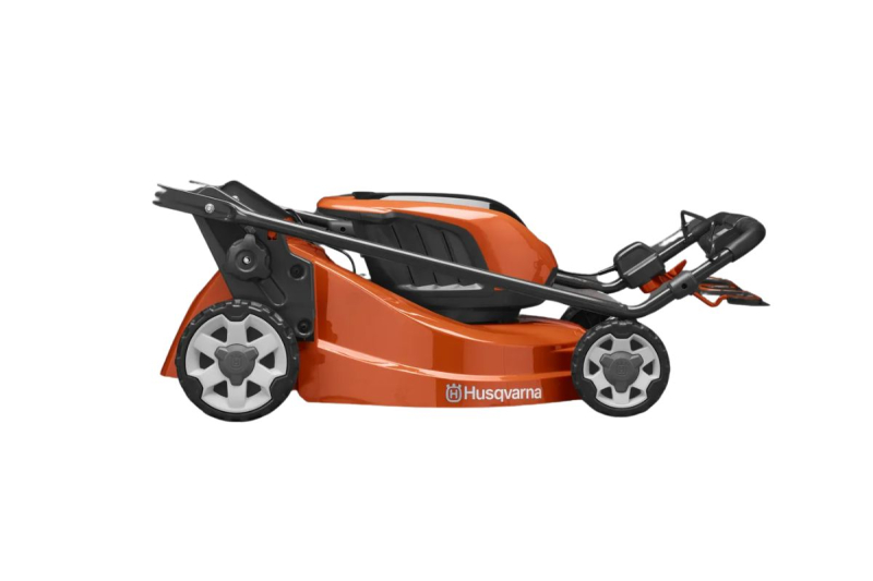 Lawn Mower Lc 347ivx!